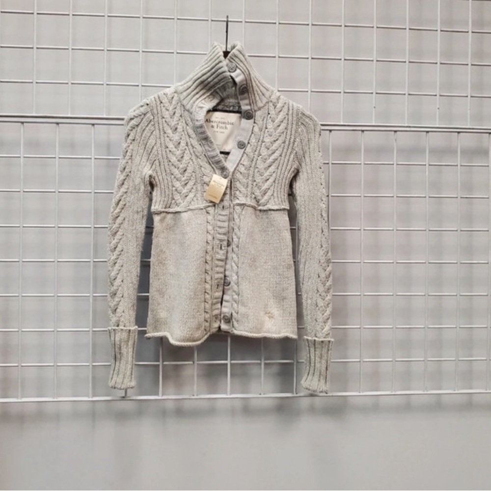 RARE NWT Bella Swan Abercrombie Babydoll Sweater Cardigan